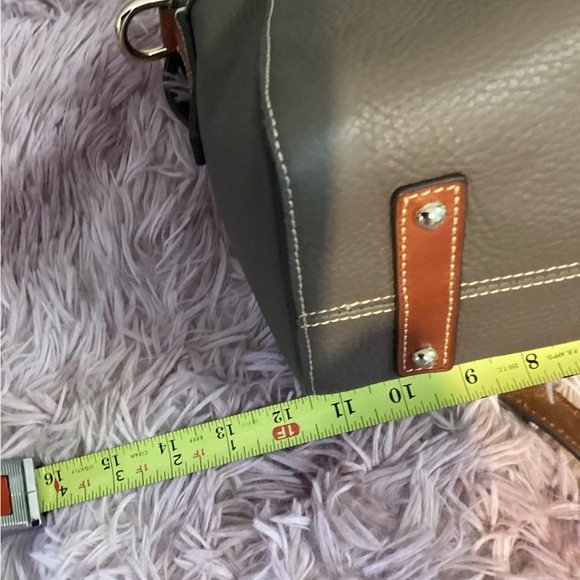 Dooney & Bourke Satchel /Crossbody Bag. Like new! - Picture 12 of 14